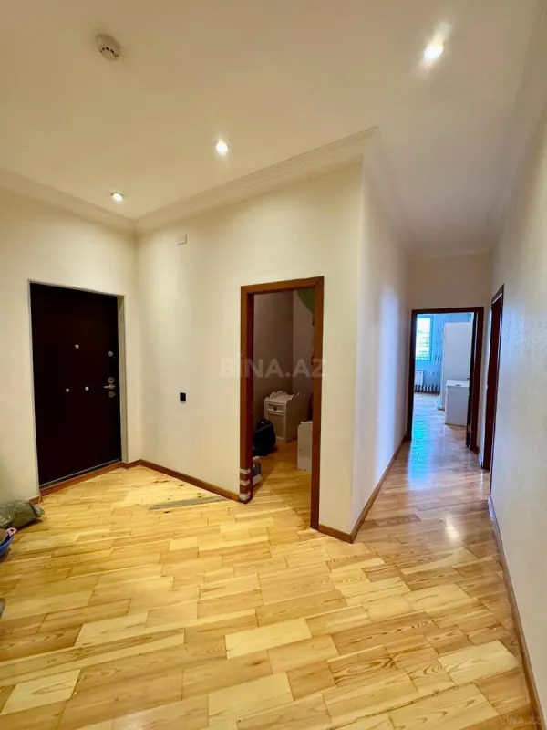 Kirayə verilir 3 otaqlı mənzil 100 m²