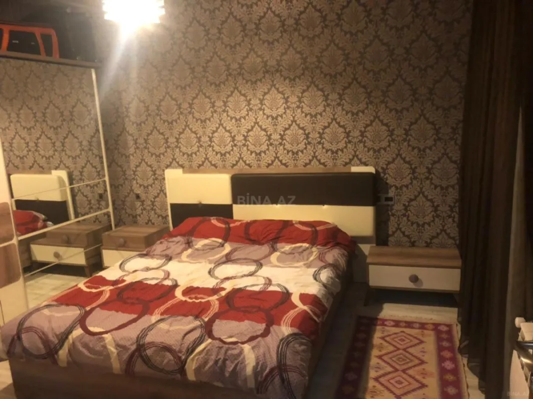 Satılır 2 otaqlı mənzil 83 m²