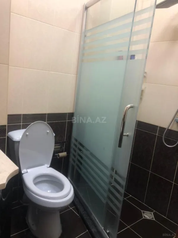 Satılır 2 otaqlı mənzil 83 m²