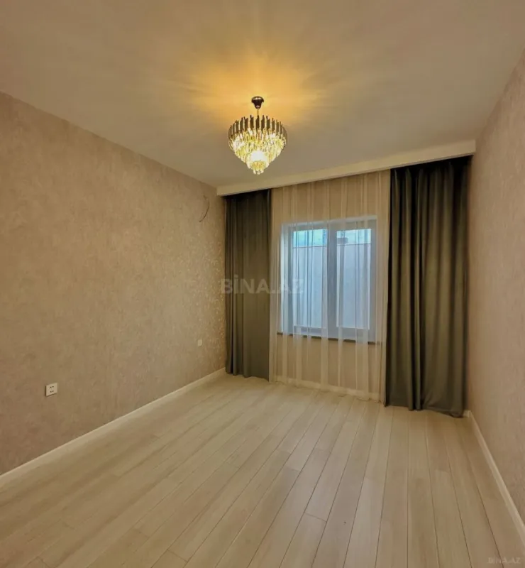 Satılır 4 otaqlı həyət evi 180 m²