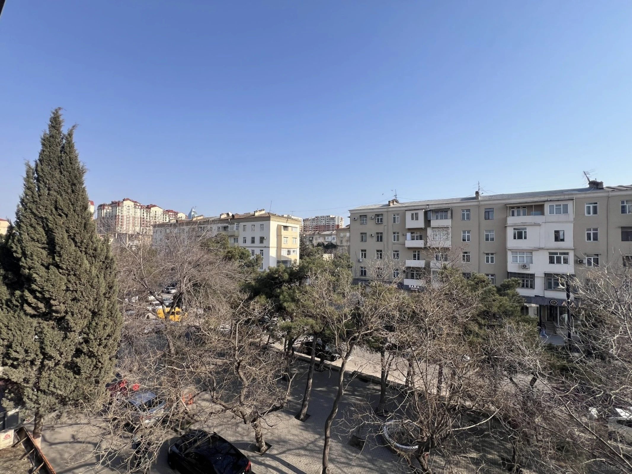 Satılır 3 otaqlı mənzil 60 m²