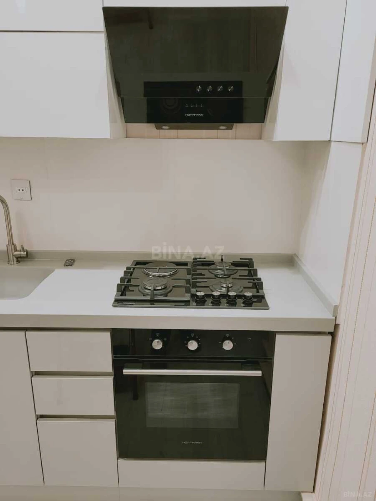 Kirayə verilir 2 otaqlı mənzil 80 m²