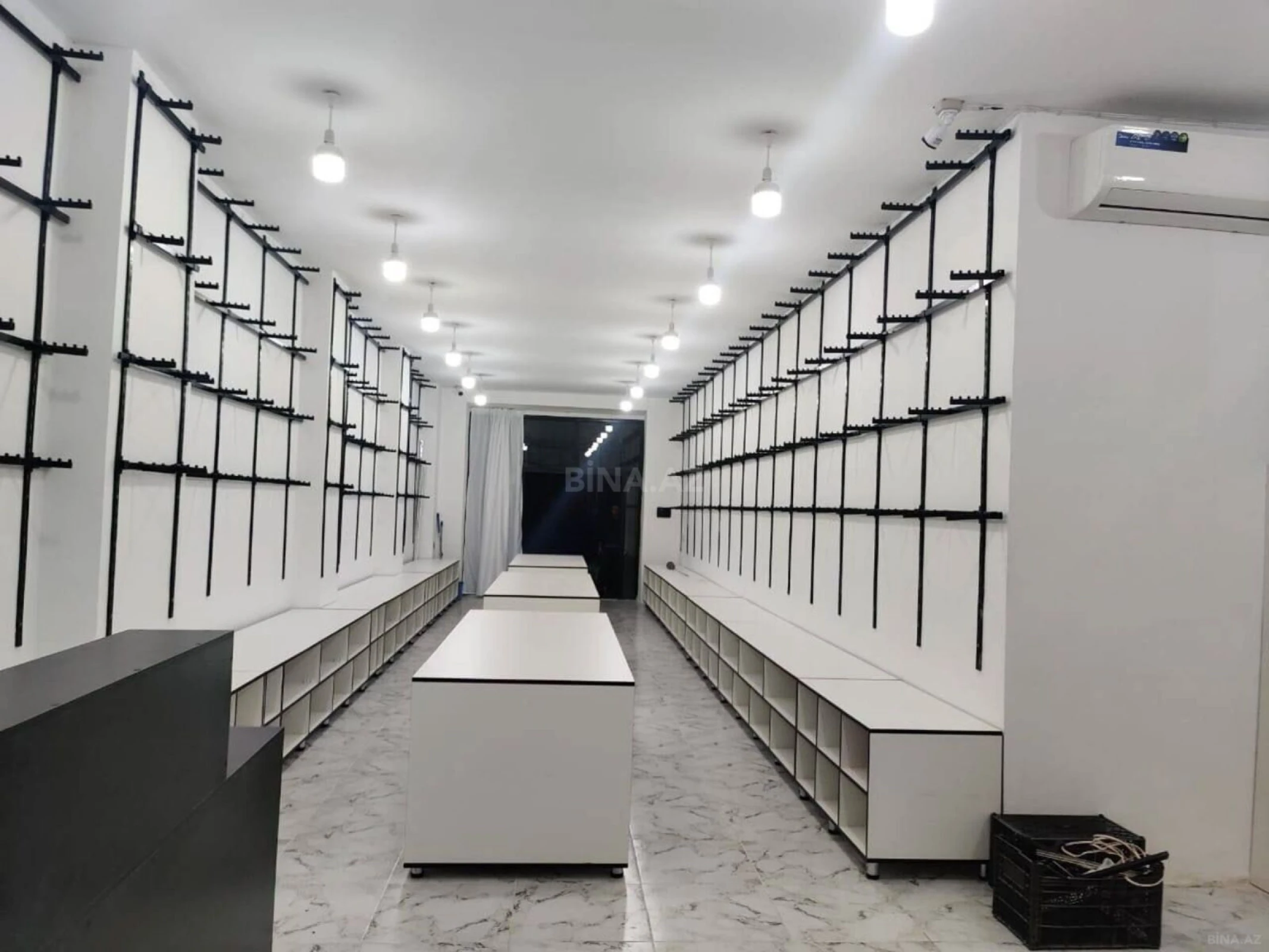 Satılır obyekt 80 m²