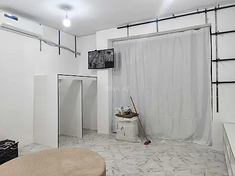 Satılır obyekt 80 m²