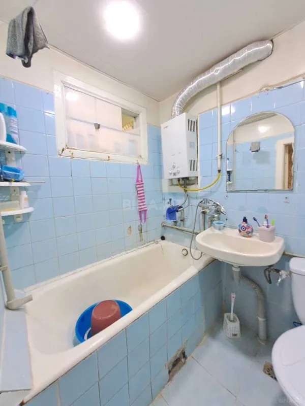 Satılır 1 otaqlı mənzil 35 m²