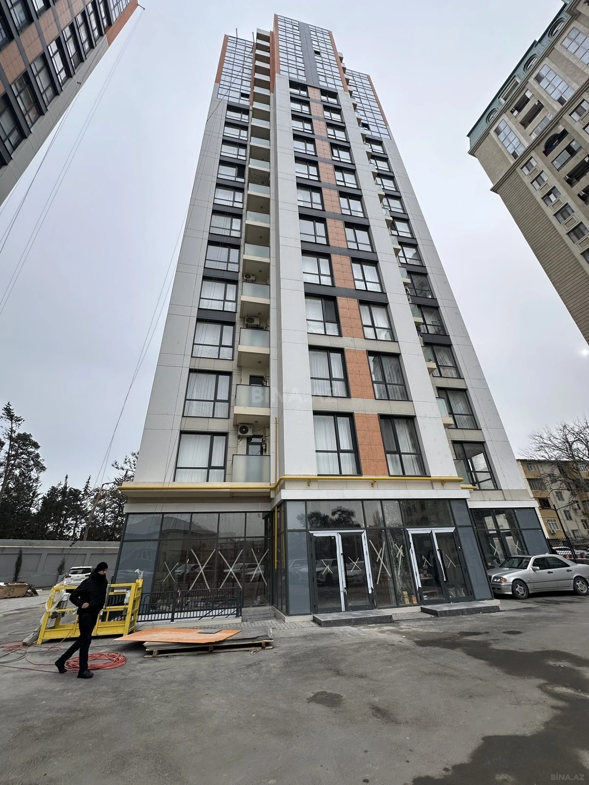 Satılır obyekt 41.5 m²