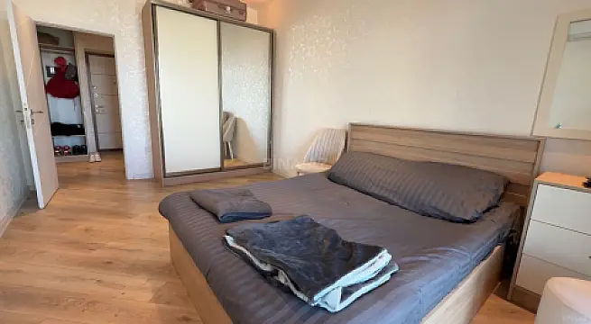 Kirayə verilir 2 otaqlı mənzil 85 m²