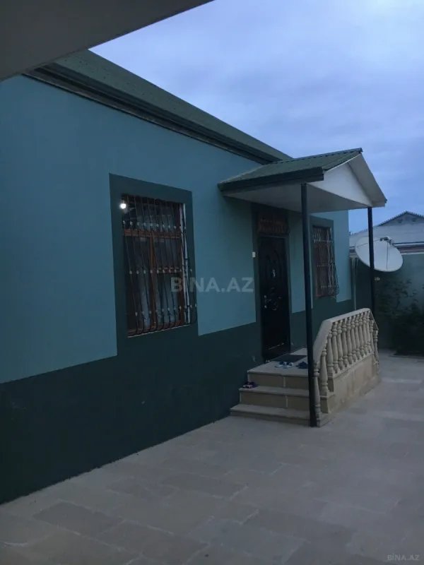 Satılır 4 otaqlı həyət evi 110 m²