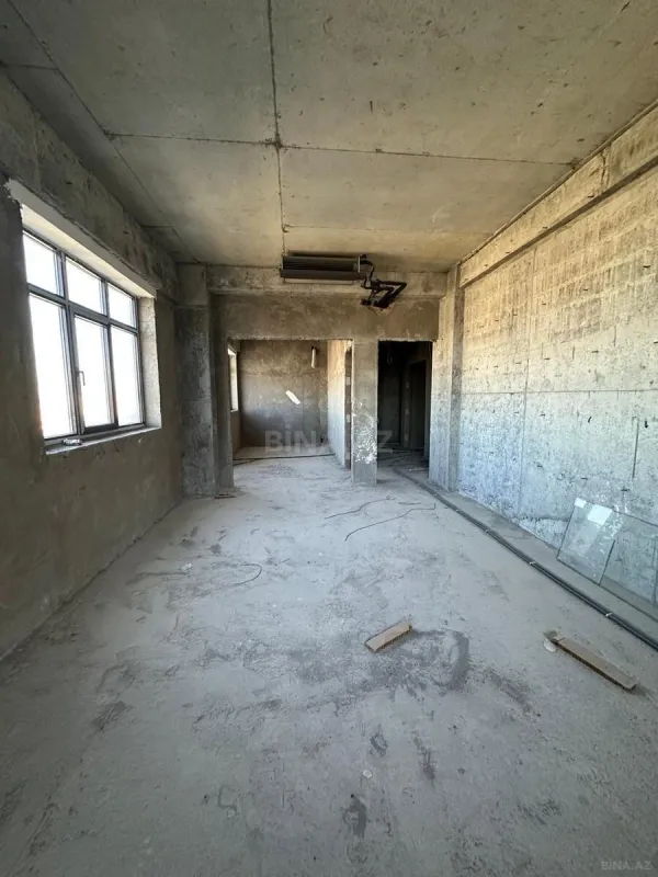 Satılır 4 otaqlı mənzil 153 m²