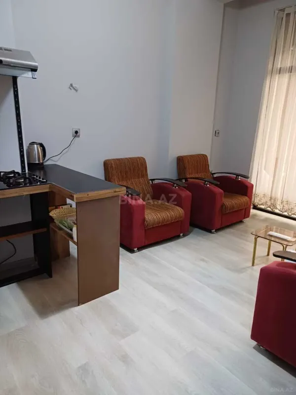 Kirayə verilir 2 otaqlı mənzil 55 m²