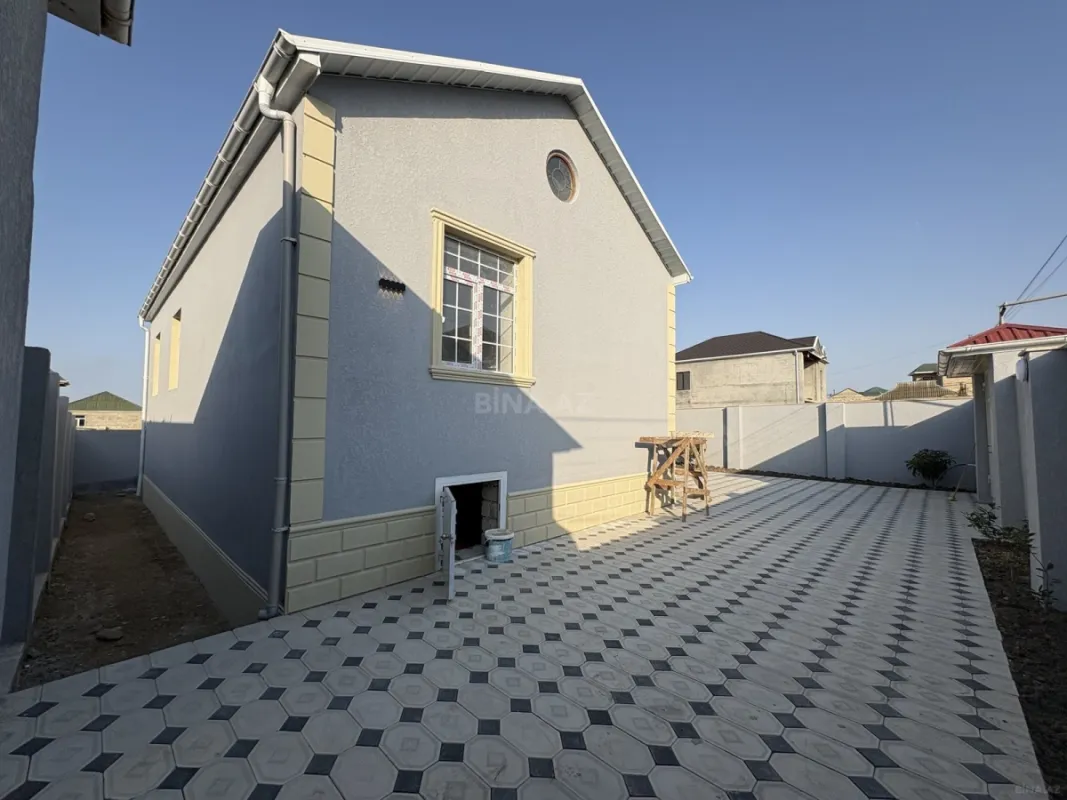 Satılır 4 otaqlı həyət evi 110 m²