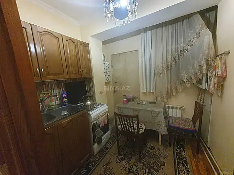 Satılır 4 otaqlı mənzil 95 m²