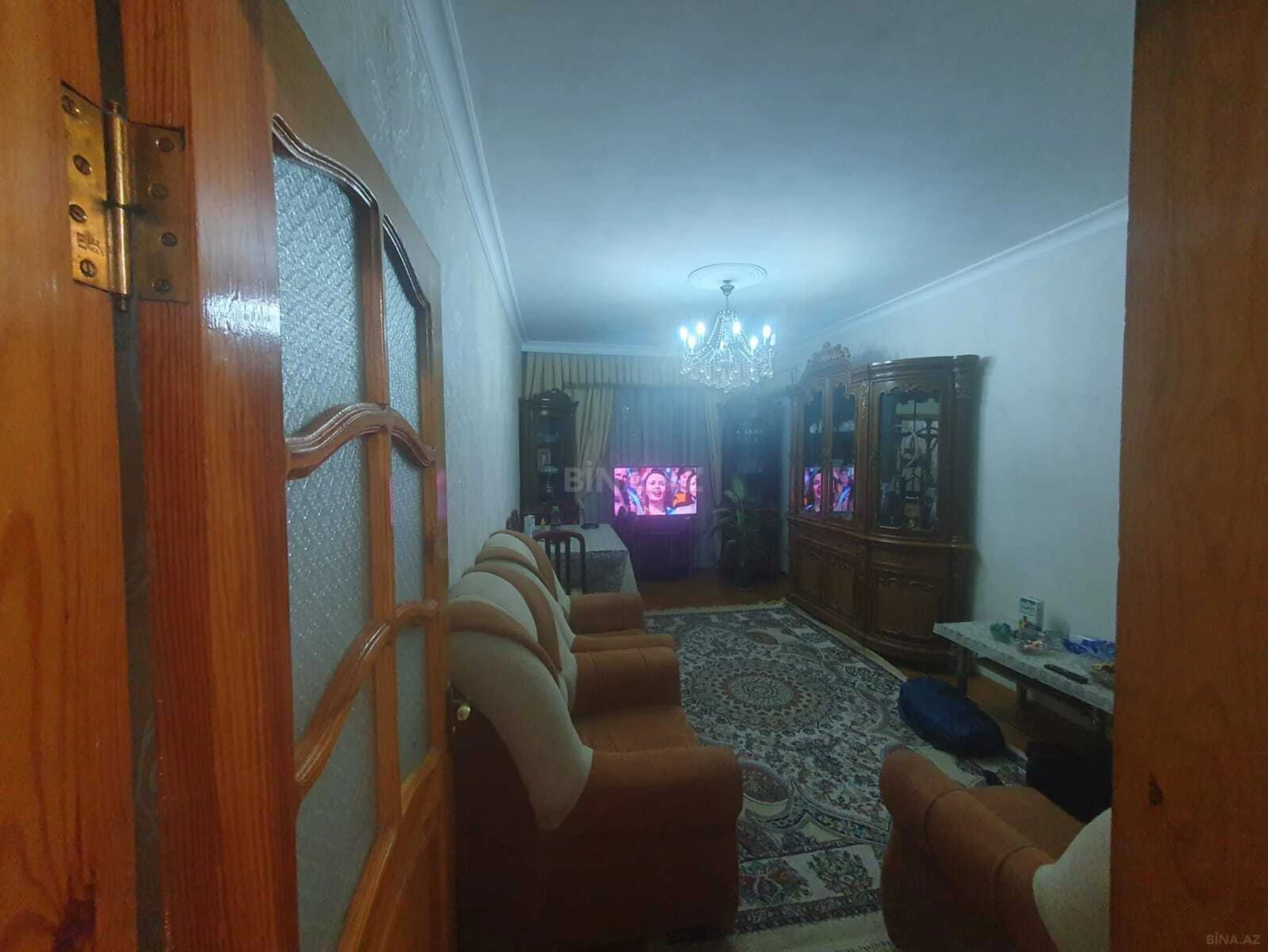 Satılır 4 otaqlı mənzil 95 m²