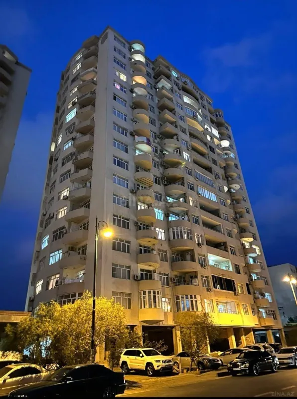 Satılır 2 otaqlı mənzil 85 m²