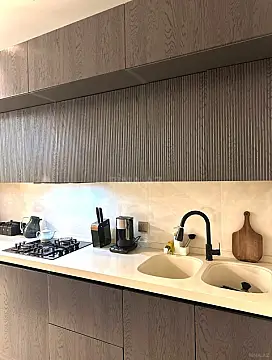 Satılır 2 otaqlı mənzil 85 m²