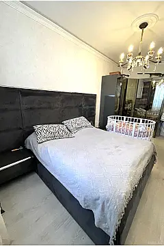 Satılır 2 otaqlı mənzil 85 m²