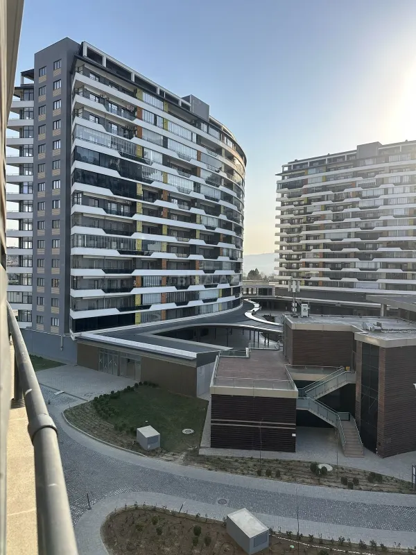 Satılır 2 otaqlı mənzil 70 m²