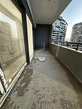 Satılır 2 otaqlı mənzil 70 m²