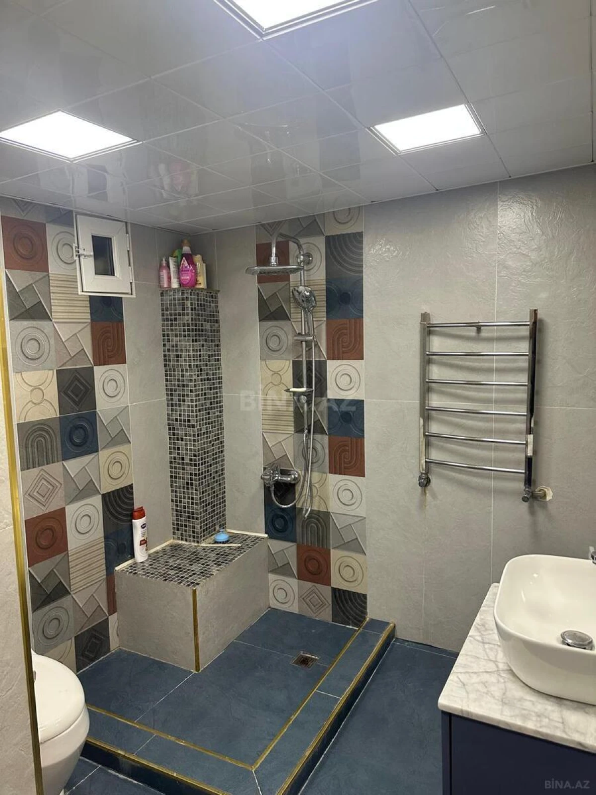 Satılır 3 otaqlı mənzil 120 m²