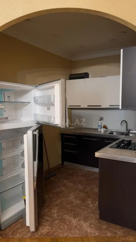 Kirayə verilir 3 otaqlı mənzil 100 m²