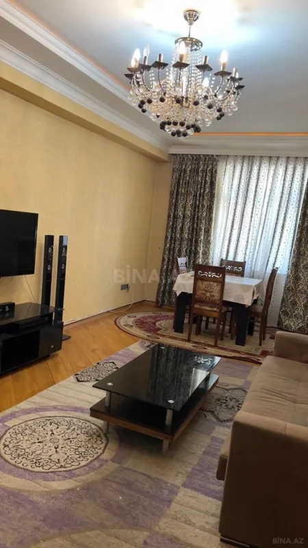Kirayə verilir 3 otaqlı mənzil 100 m²