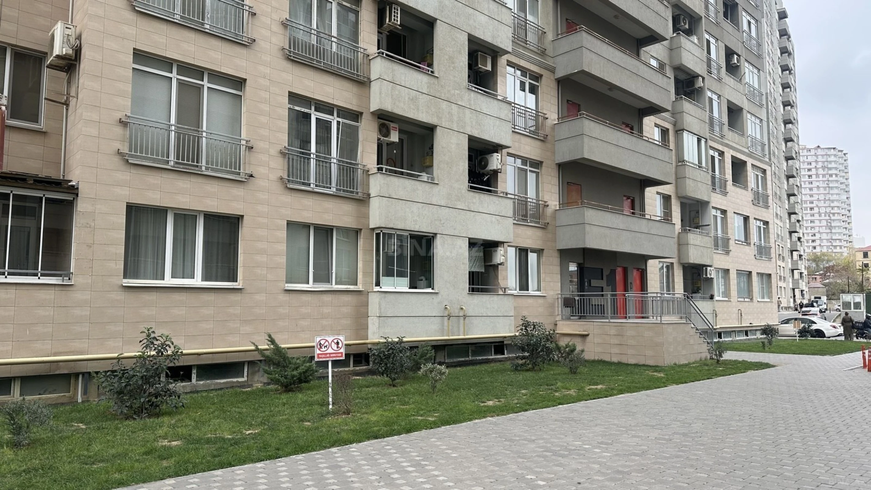 Satılır 2 otaqlı mənzil 55 m²