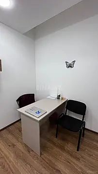 Kirayə verilir 1 otaqlı ofis 14 m² — Bakı 1 otaq 14.00 m²