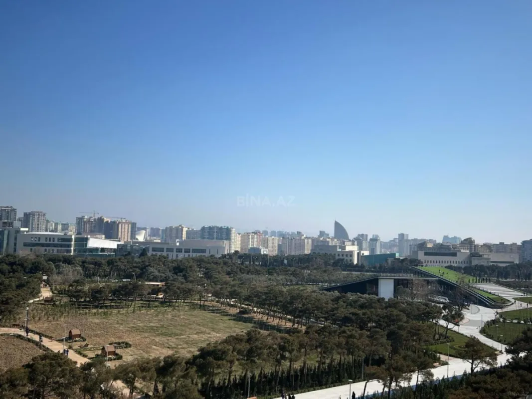 Kirayə verilir 2 otaqlı mənzil 82 m²