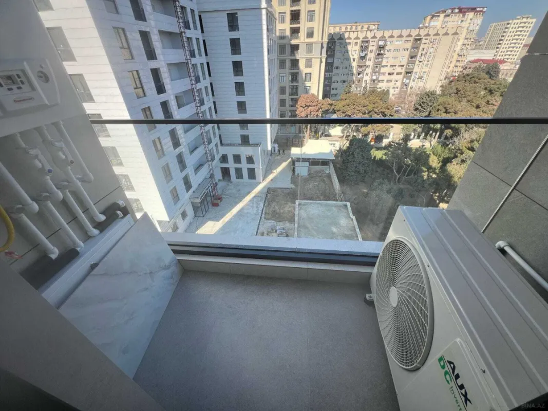 Kirayə verilir 2 otaqlı mənzil 82 m²