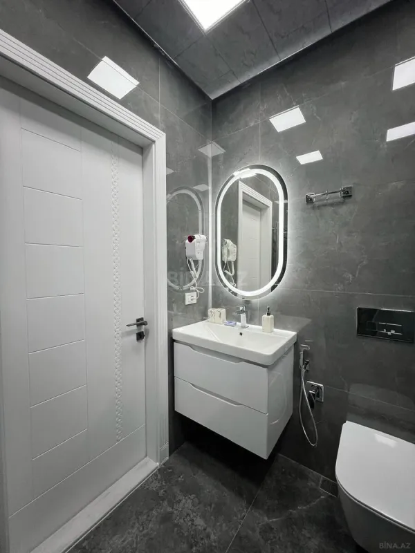 Kirayə verilir 2 otaqlı mənzil 82 m²