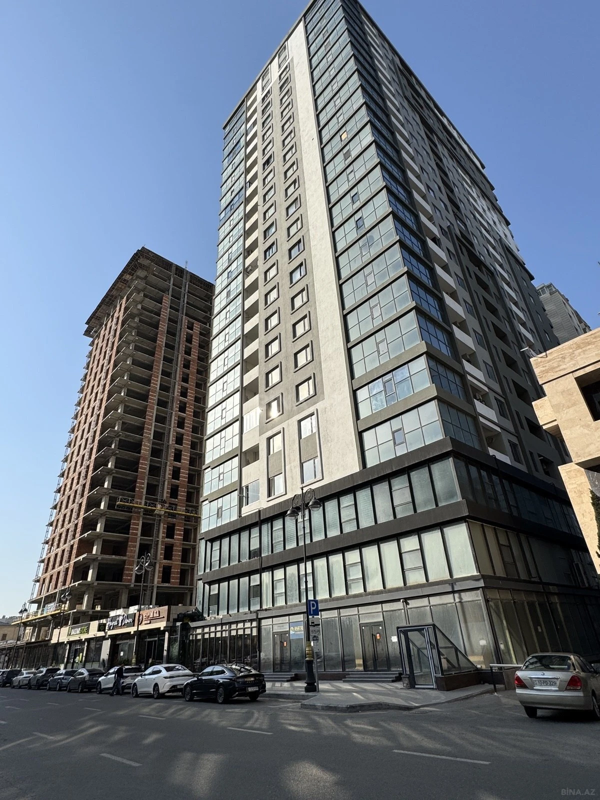 Satılır 2 otaqlı mənzil 63 m²