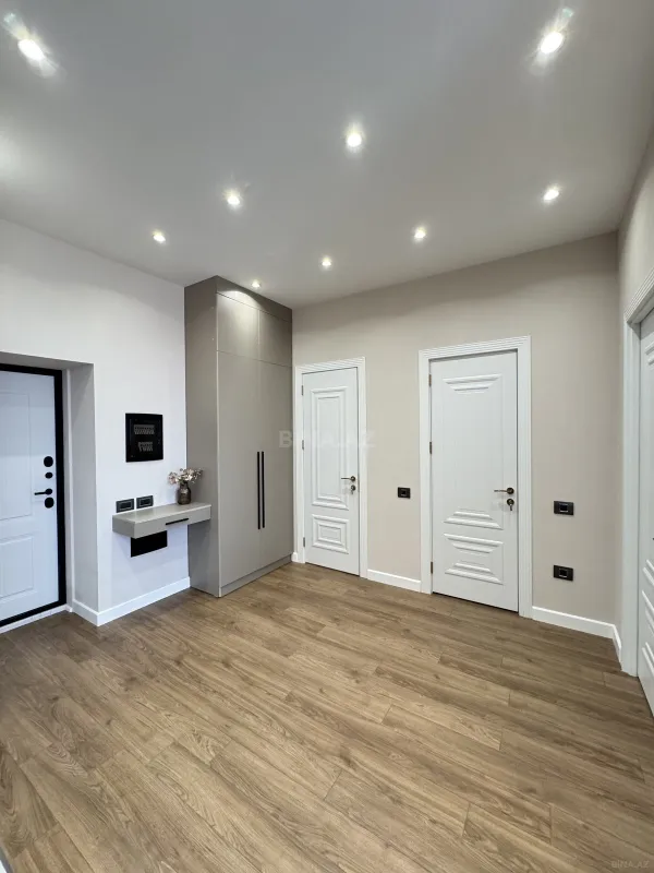 Satılır 2 otaqlı mənzil 63 m²