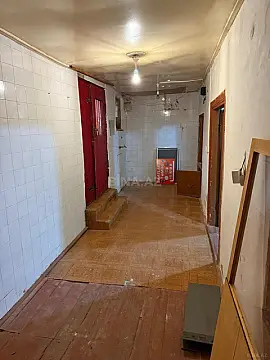 Satılır obyekt 48 m²