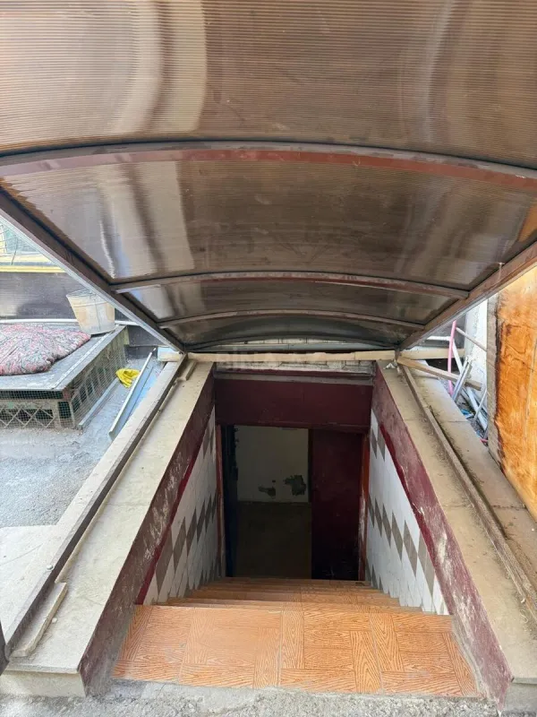 Satılır obyekt 48 m²