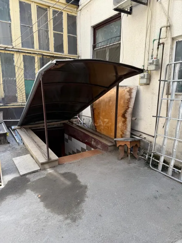 Satılır obyekt 48 m²