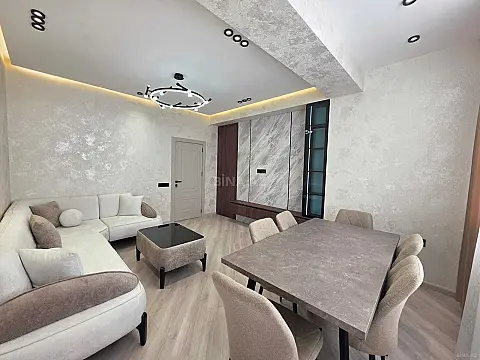 Satılır 2 otaqlı mənzil 80 m² — Bakı, Həzi Aslanov qəs. 2 otaq 80.00 m²