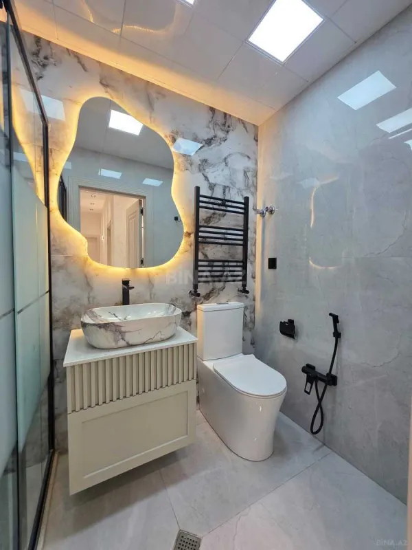 Satılır 2 otaqlı mənzil 80 m²