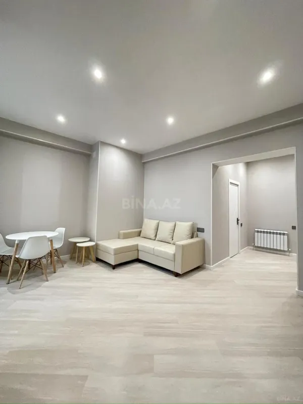 Satılır 2 otaqlı mənzil 60 m²