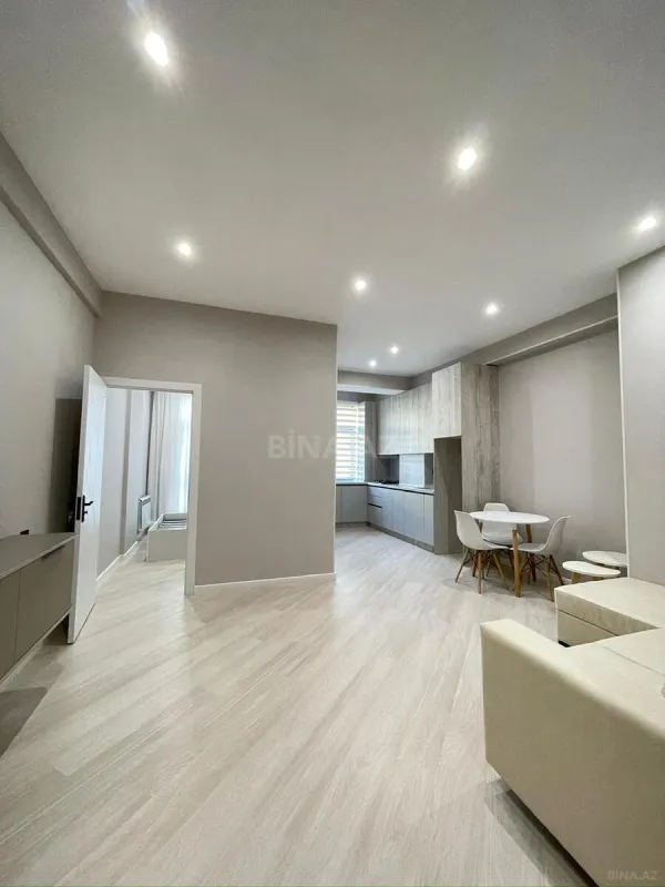 Satılır 2 otaqlı mənzil 60 m²