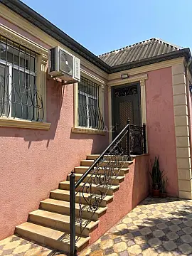Satılır 5 otaqlı həyət evi 120 m²