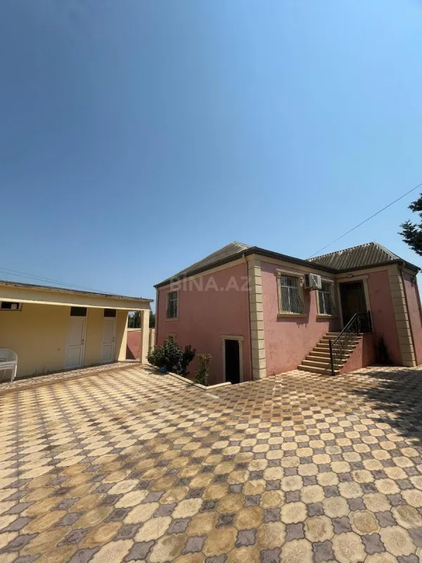 Satılır 5 otaqlı həyət evi 120 m²