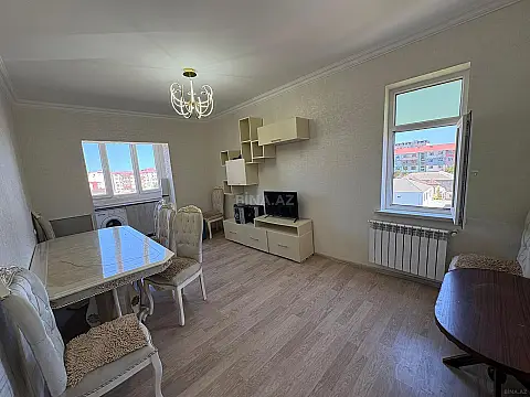 Kirayə verilir 2 otaqlı mənzil 45 m²