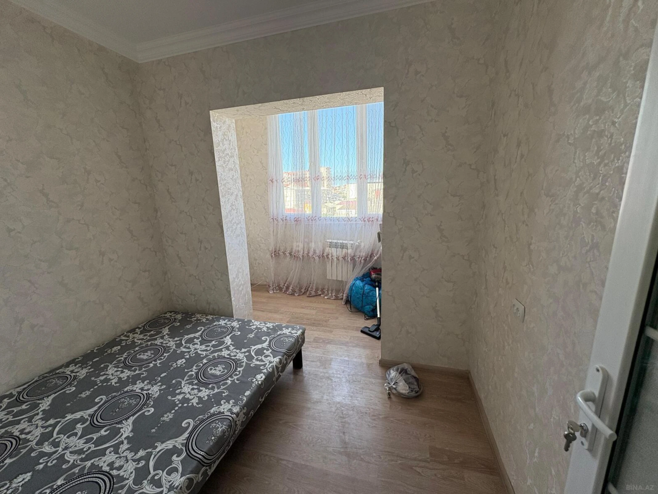 Kirayə verilir 2 otaqlı mənzil 45 m²