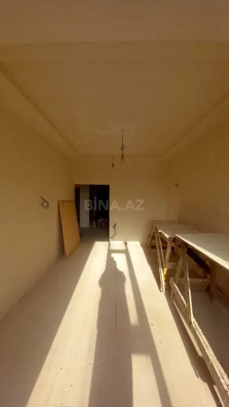 Satılır 3 otaqlı mənzil 147 m²