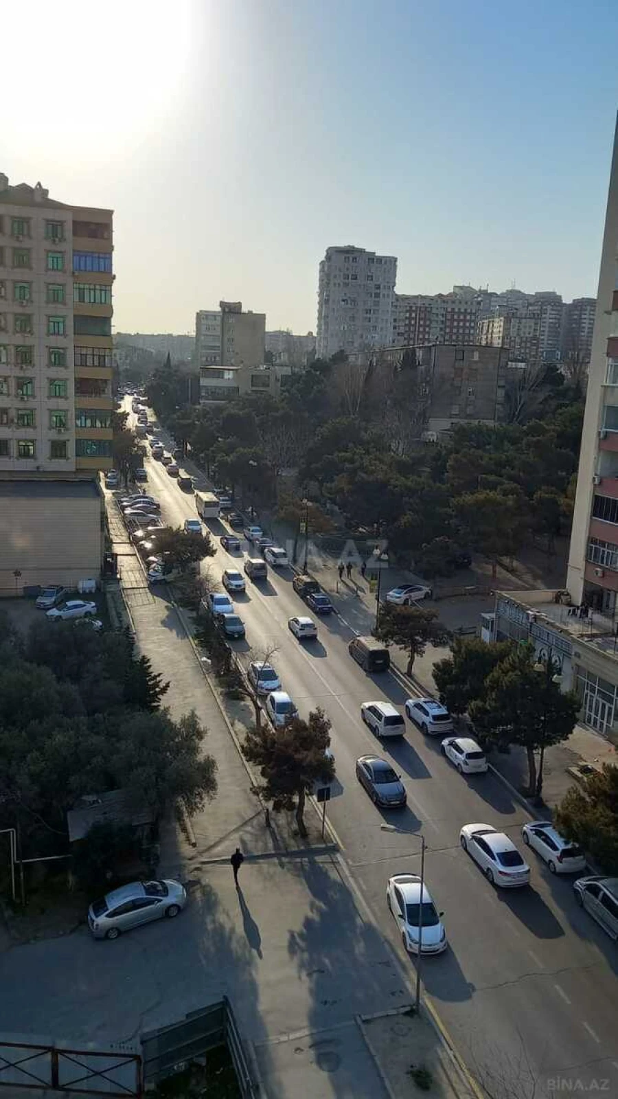 Satılır 3 otaqlı mənzil 147 m²