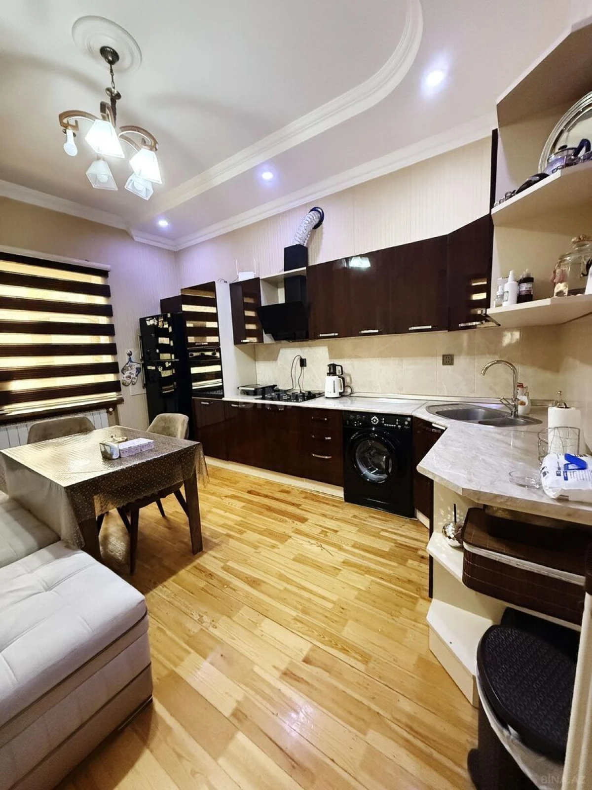 Satılır 4 otaqlı həyət evi 220 m²