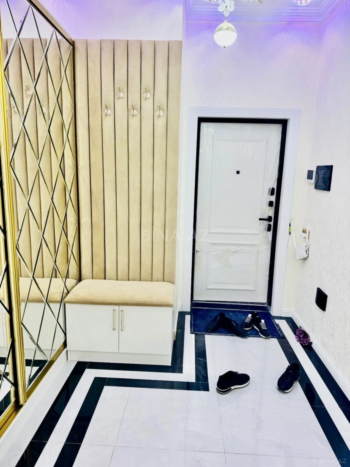 Satılır 3 otaqlı mənzil 87 m²