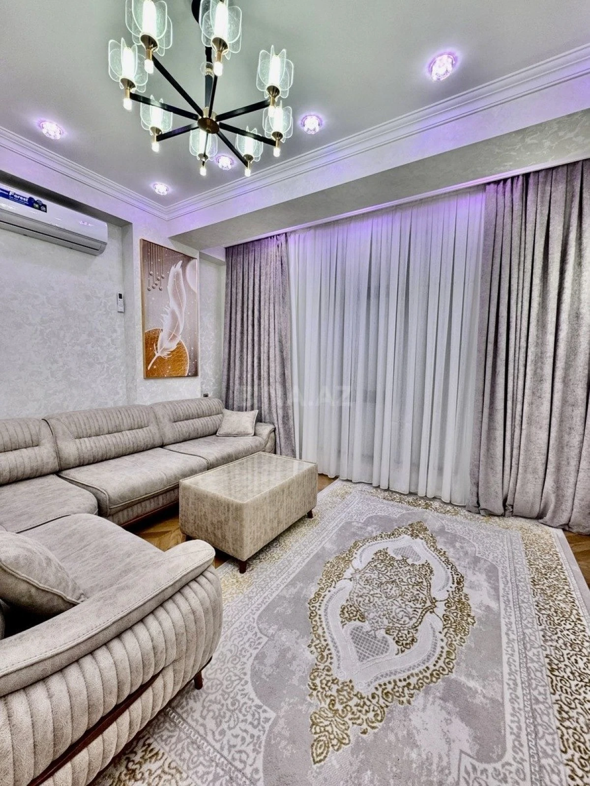 Satılır 3 otaqlı mənzil 87 m²