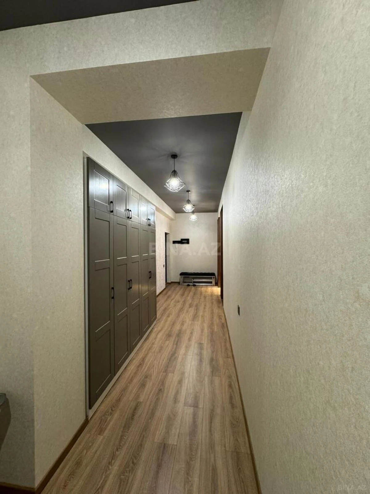 Kirayə verilir 3 otaqlı mənzil 120 m²