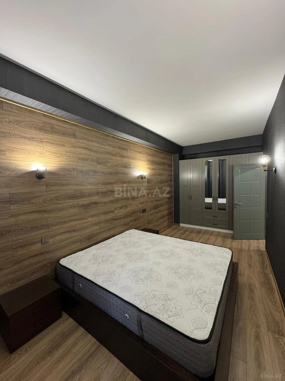 Kirayə verilir 3 otaqlı mənzil 120 m²